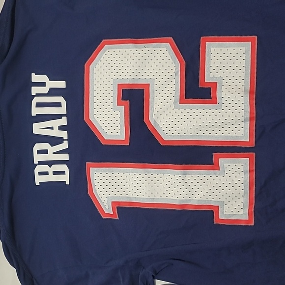 Tom Brady #12 New England Patriots Superbowl 53 LIII (2019) Long Sleeve T-shirt - Picture 7 of 7